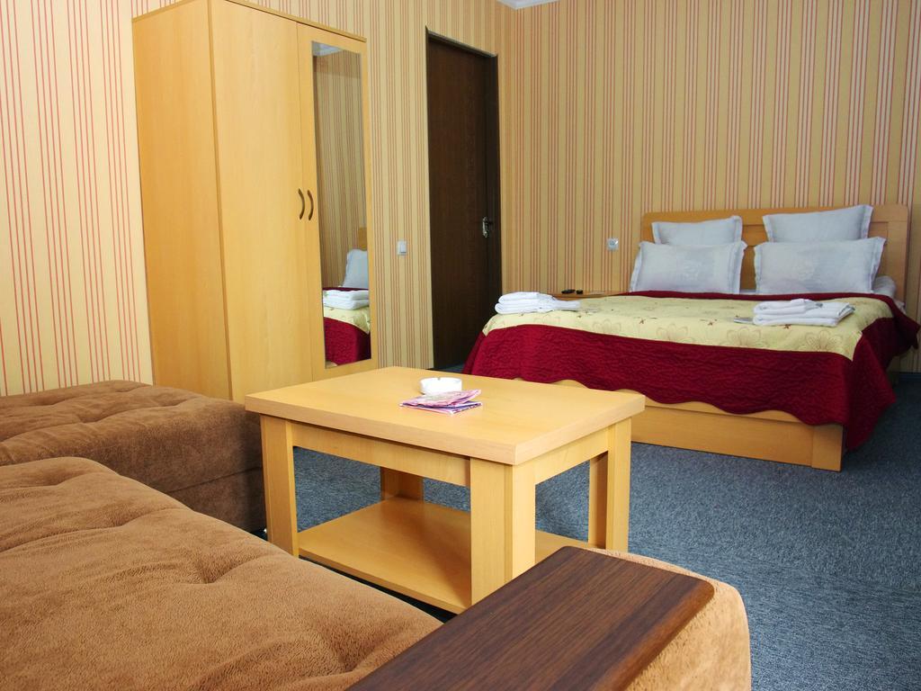 King Edward Hotel Tbilisi Quarto foto