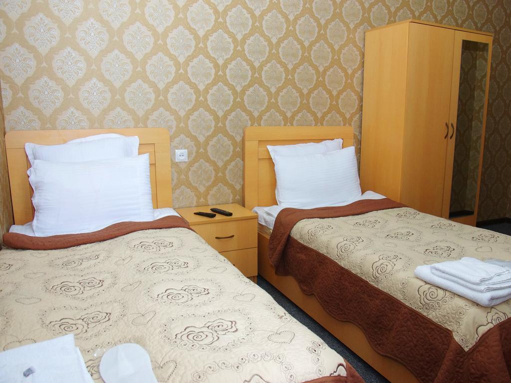 King Edward Hotel Tbilisi Quarto foto